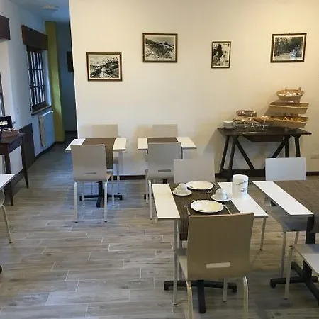 Lo Slittone فندق مبيت وإفطار ابيتون