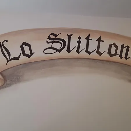 Lo Slittone Bed & Breakfast *